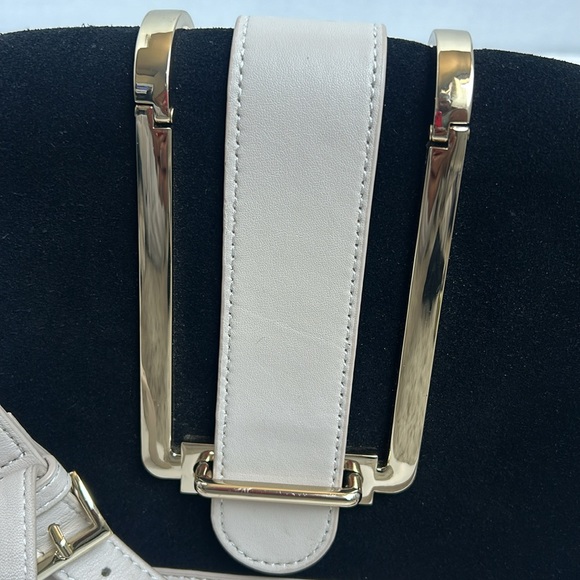 MARCIANO color block suede cream and black leather bag very clean condition. - Picture 4 of 10